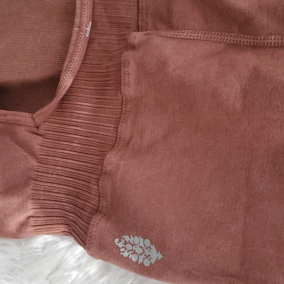 41. Free People Good Karma Onesie Nutmeg - Picture 4 of 13